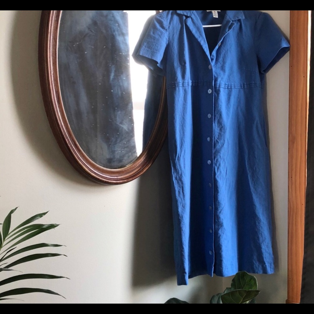 Blue collar dress